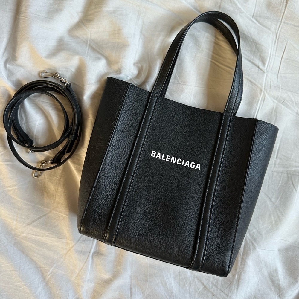 Balenciaga Everyday Tote XXS